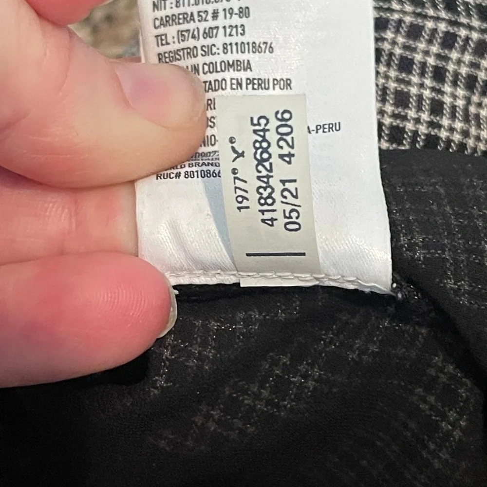American Eagle NWT micro plaid dark academia preppy skirt